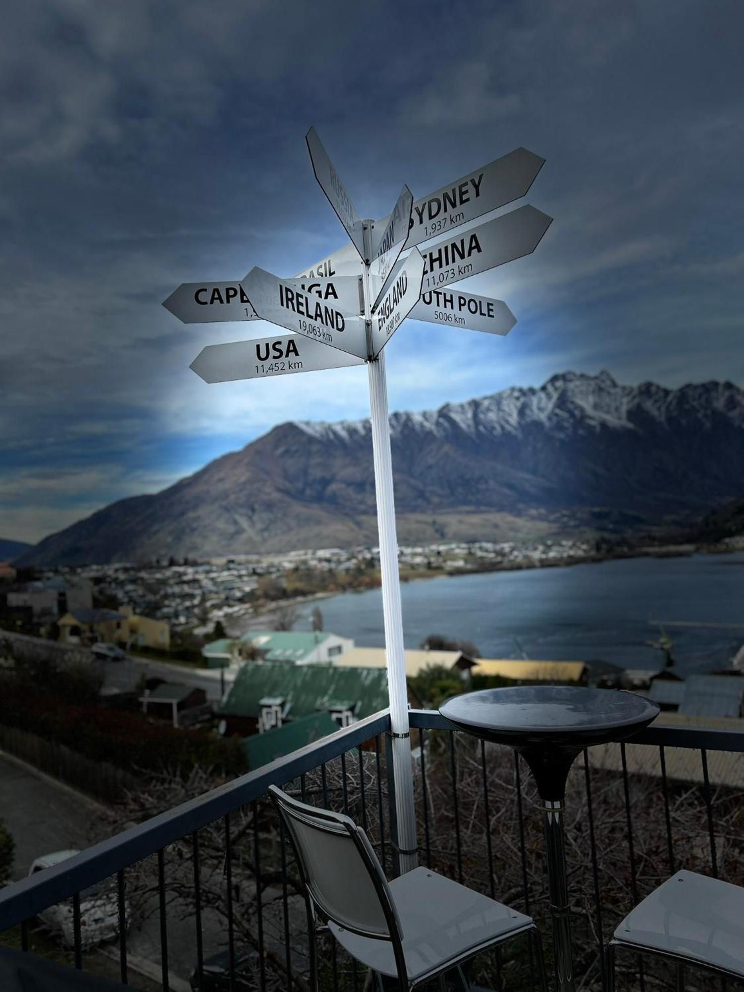 The Embassy B&B Queenstown Dış mekan fotoğraf
