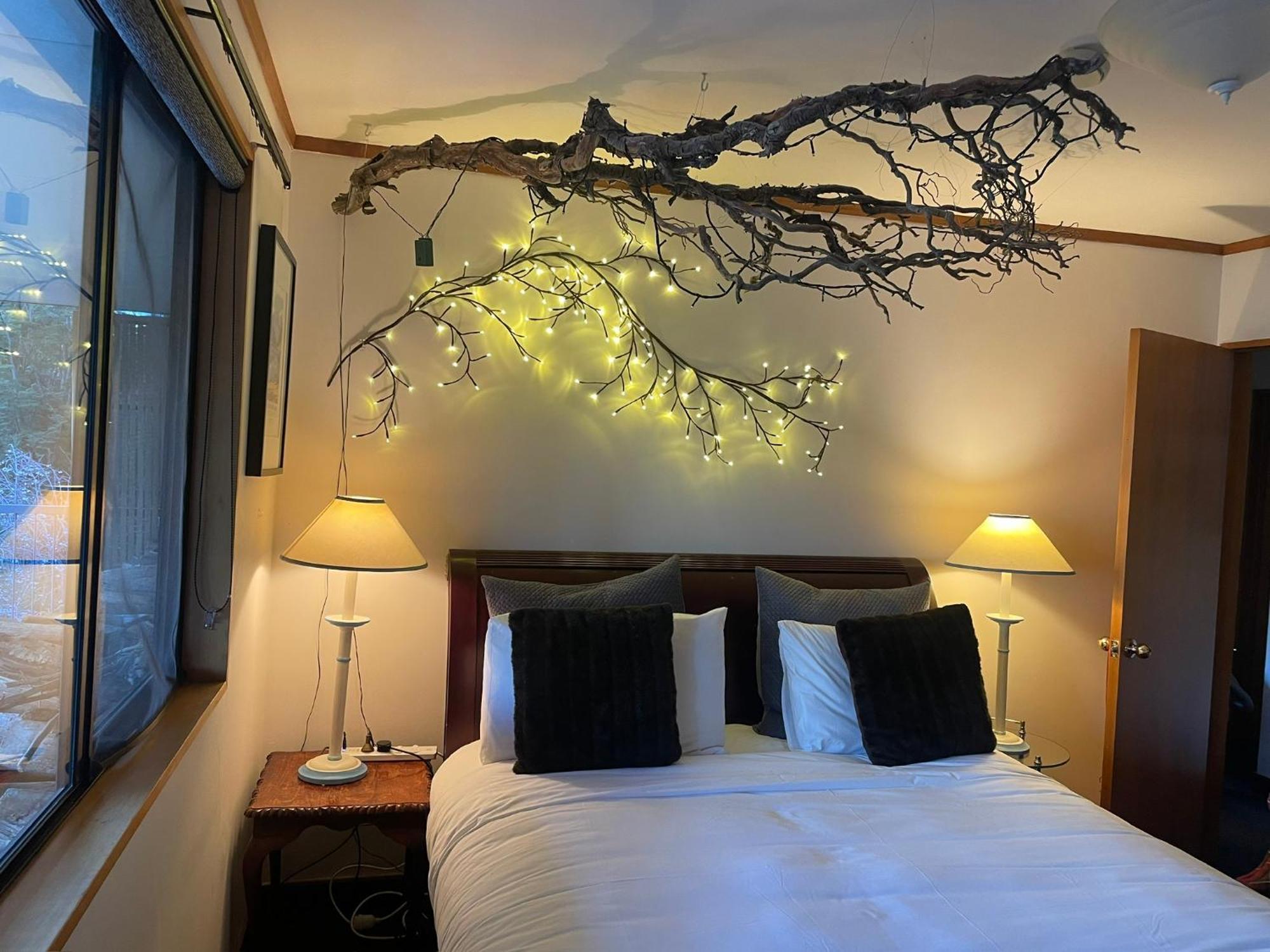 The Embassy B&B Queenstown Dış mekan fotoğraf