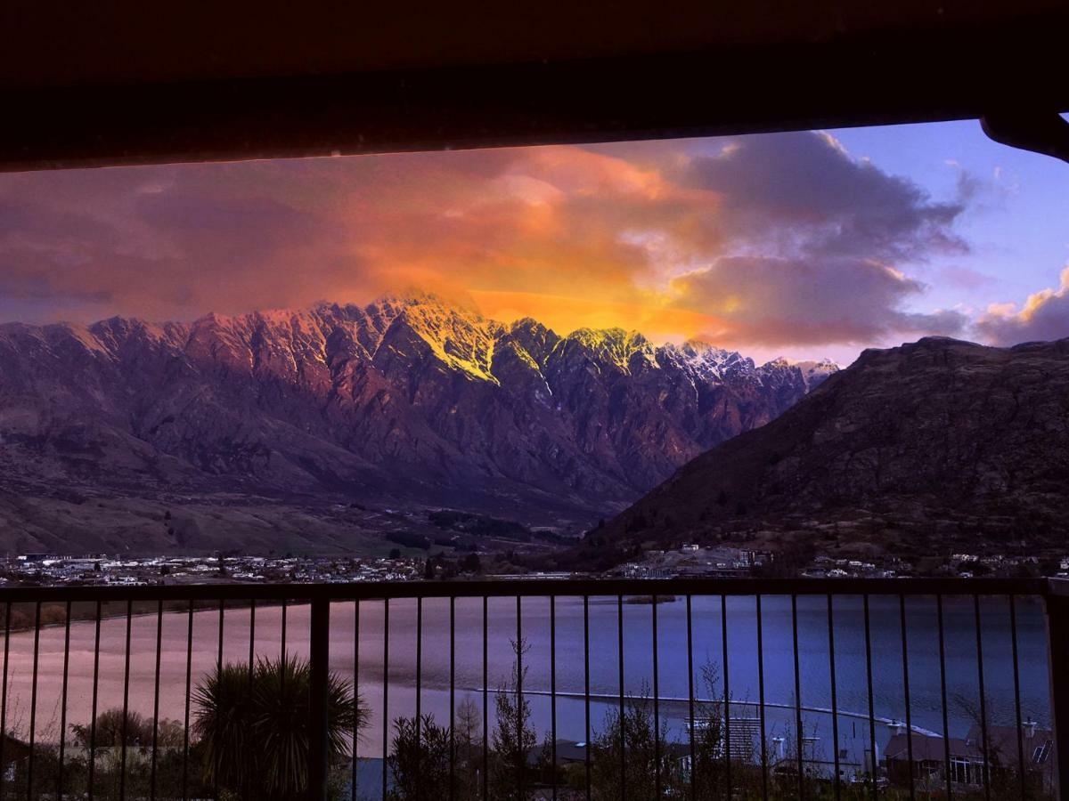 The Embassy B&B Queenstown Dış mekan fotoğraf